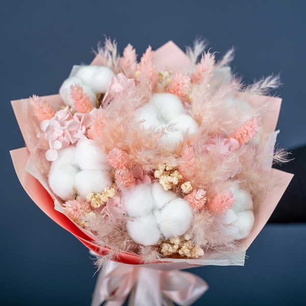 Купить Букет из сухоцветов «Персиковый пушок» в  с бесплатной доставкой: цена, фото, описание